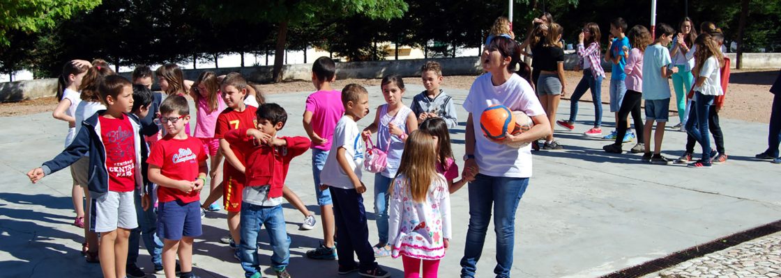Oficina da Criança de Borba assegura atividades durante as férias de verão