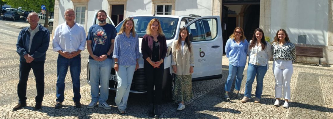 Município de Borba recebe nova carrinha